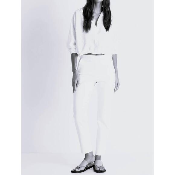 NEW SHAN women's cropped top in beige - Picture 2 of 2